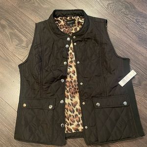 New Directions Womens Vest size medium. New with tag